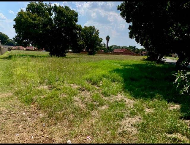 LAND FOR SALE IN KLIPPOORTJIE